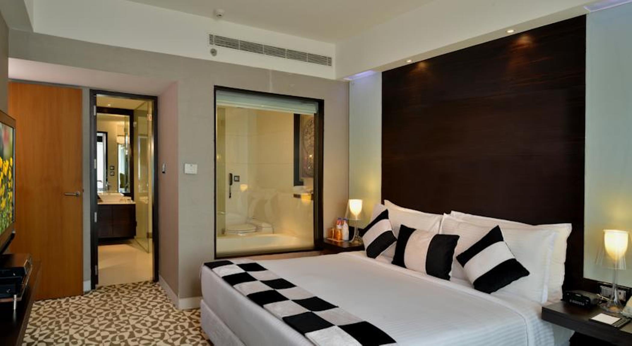 The Golkonda Hotel Hyderabad Exterior photo