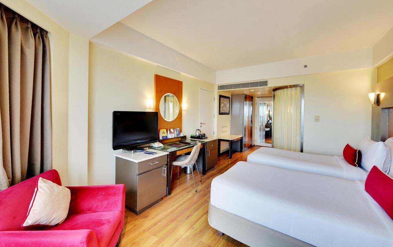 The Golkonda Hotel Hyderabad Exterior photo