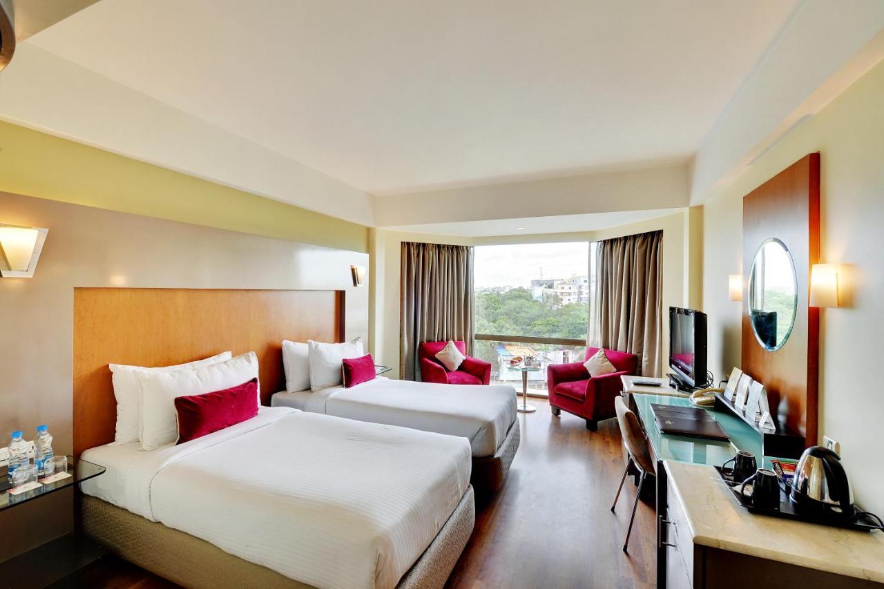 The Golkonda Hotel Hyderabad Exterior photo