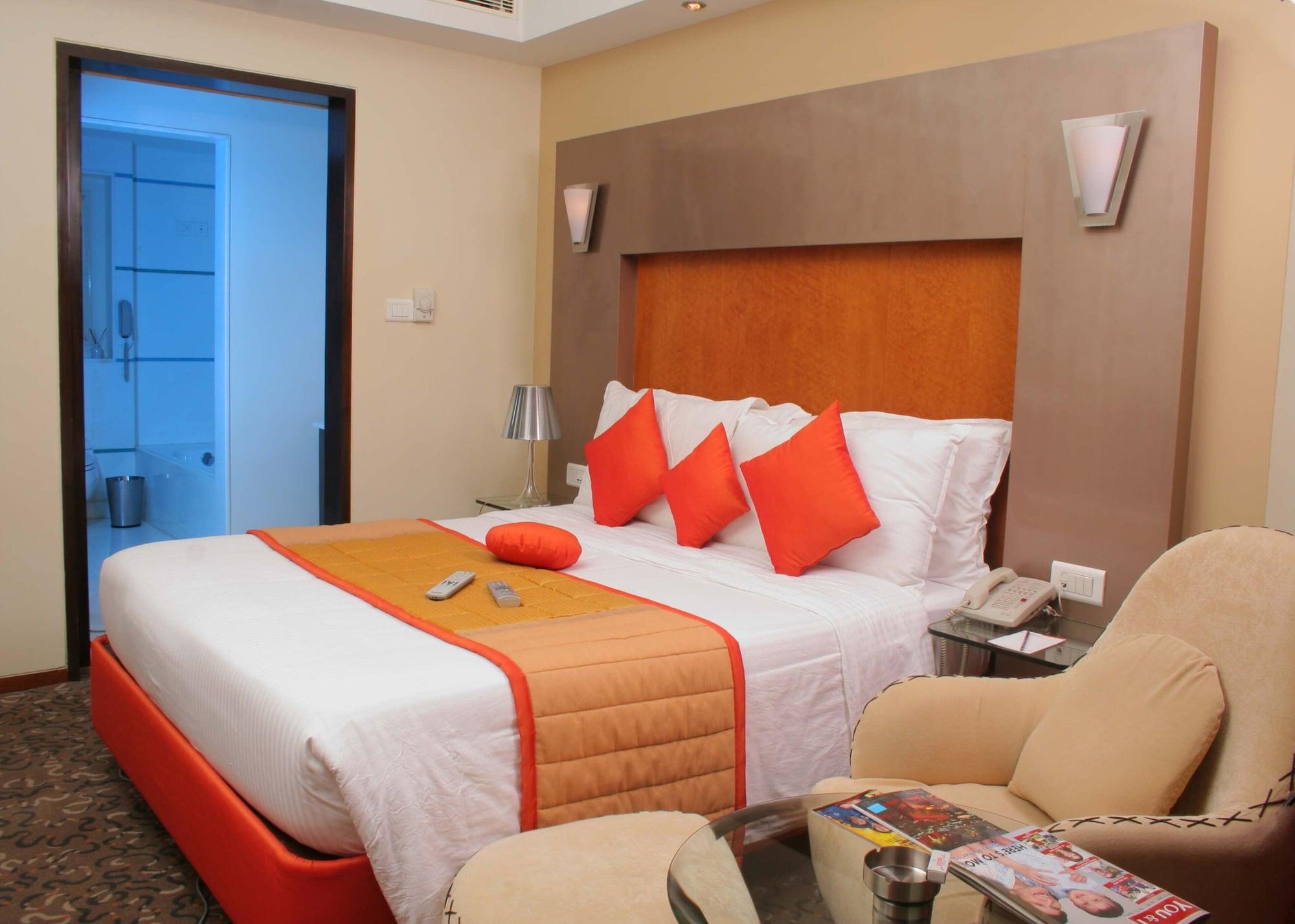 The Golkonda Hotel Hyderabad Exterior photo