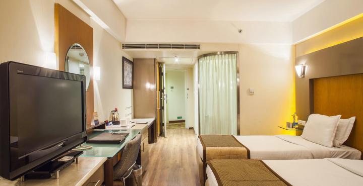 The Golkonda Hotel Hyderabad Exterior photo