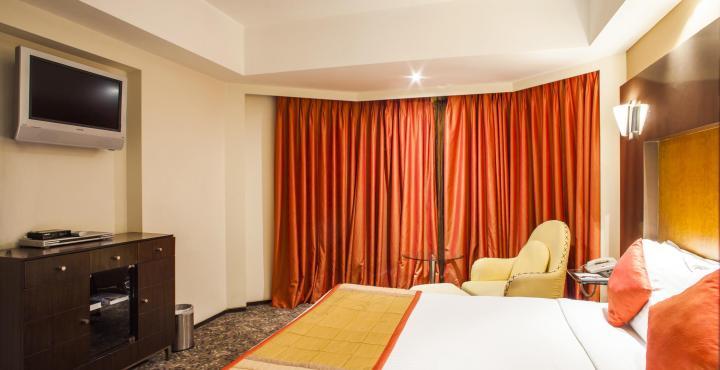 The Golkonda Hotel Hyderabad Exterior photo